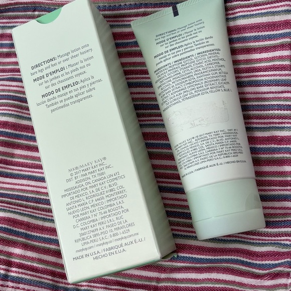 Mary Kay NEW In Box Mary Kay Mint Bliss Energizing Lotion For Feet And Legs 3oz - Picture 4 of 5